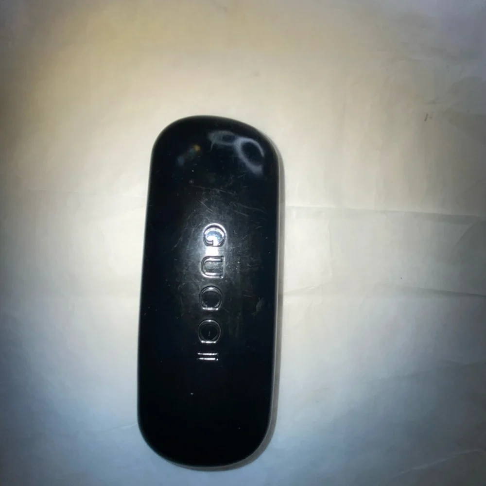 Gucci Glossy Black Eyewear only Case - Picture 1 of 4